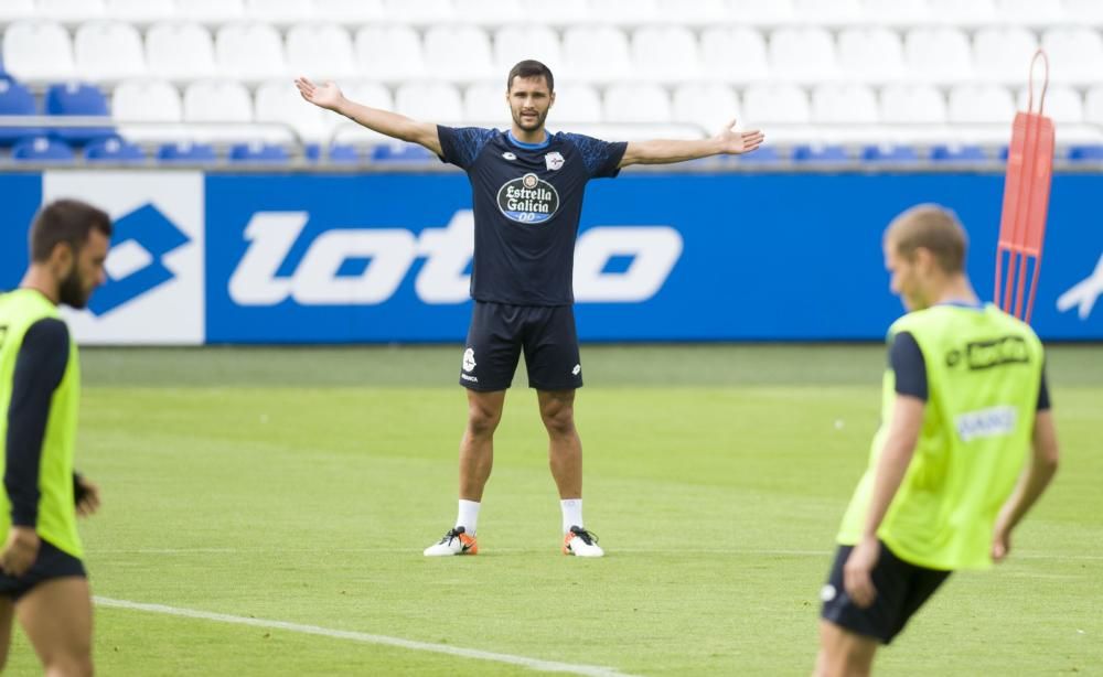 Trabajo táctico y de estrategia en Riazor