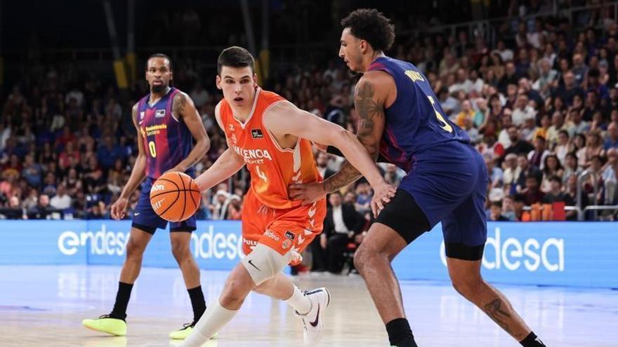 El Valencia BC arrolla al Barça y se gana el factor pista para el playoff