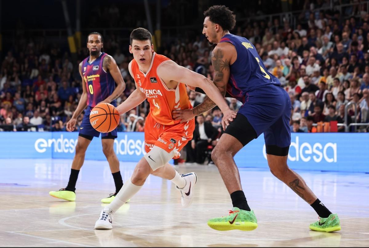 Jaime Pradilla, en un partidazo en el que llegó a un doble-doble con 10 puntos y 11 rebotes.