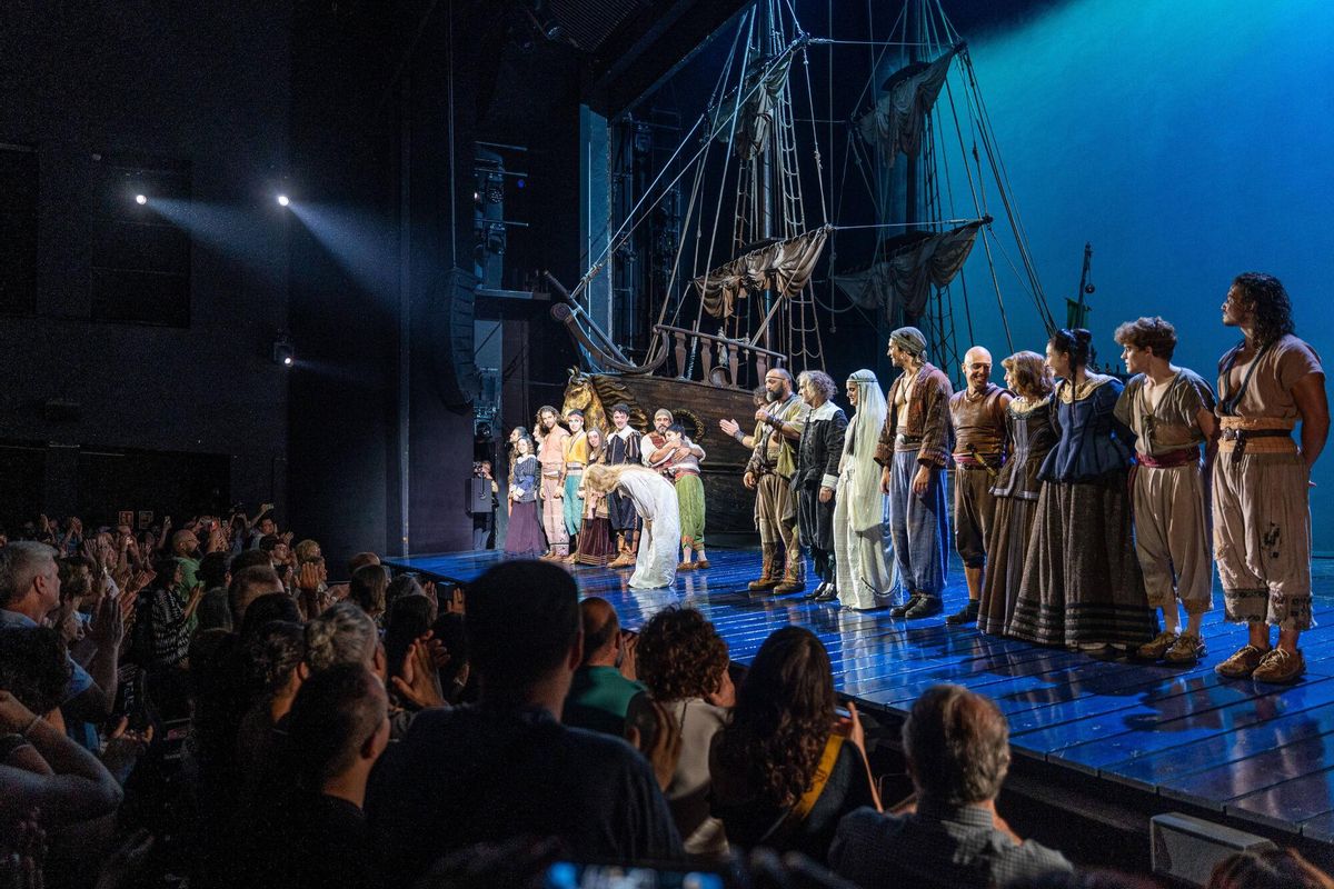 Dagoll Dagom cierra 50 años de trayectoria con la última función de Mar i Cel en el Teatre Victòria