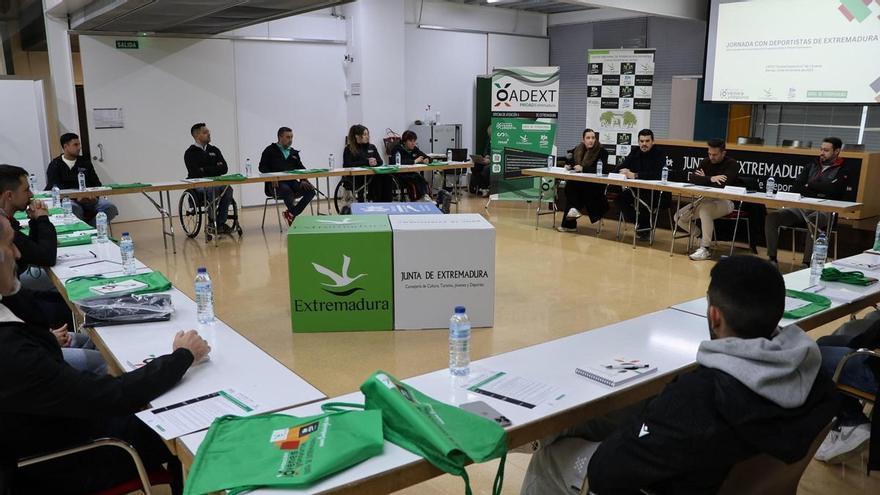 Las oficinas de atención a entidades y deportistas de la Fundación Jóvenes y Deporte siguen aumentando el número de actuaciones