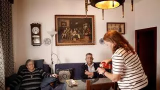 Los hijos mayores de 45 años que cuidaron de sus padres fallecidos pueden cobrar una pensión vitalicia
