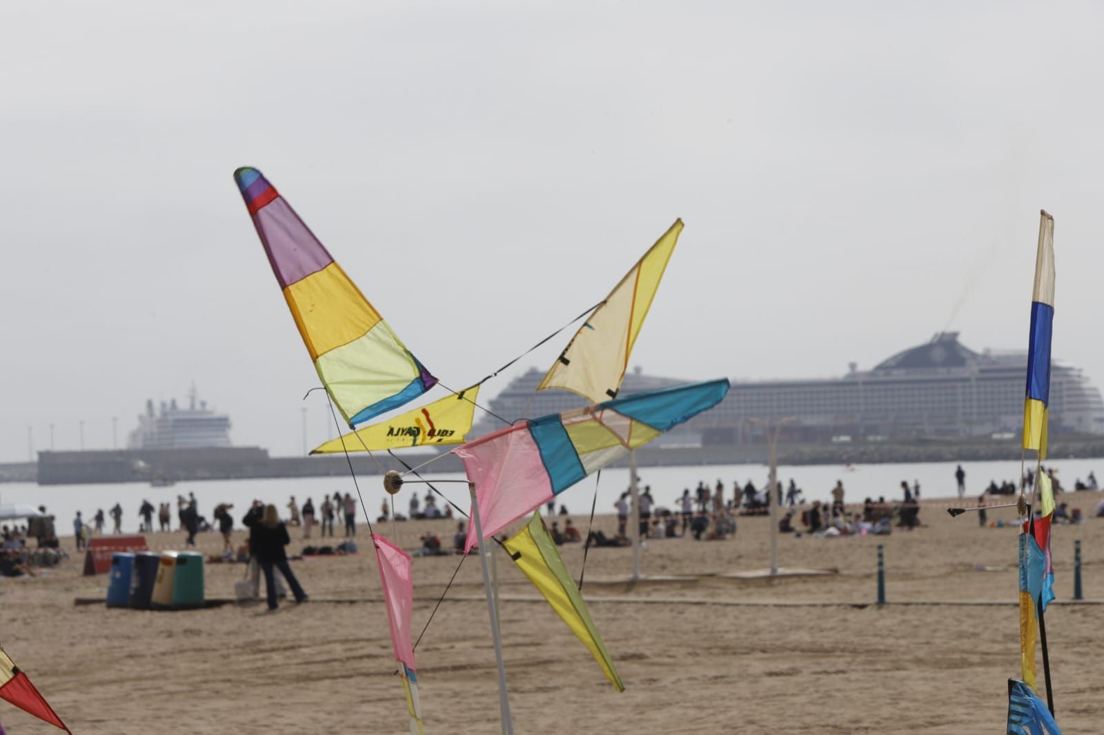 Festival de cometas en la playa del Cabanyal