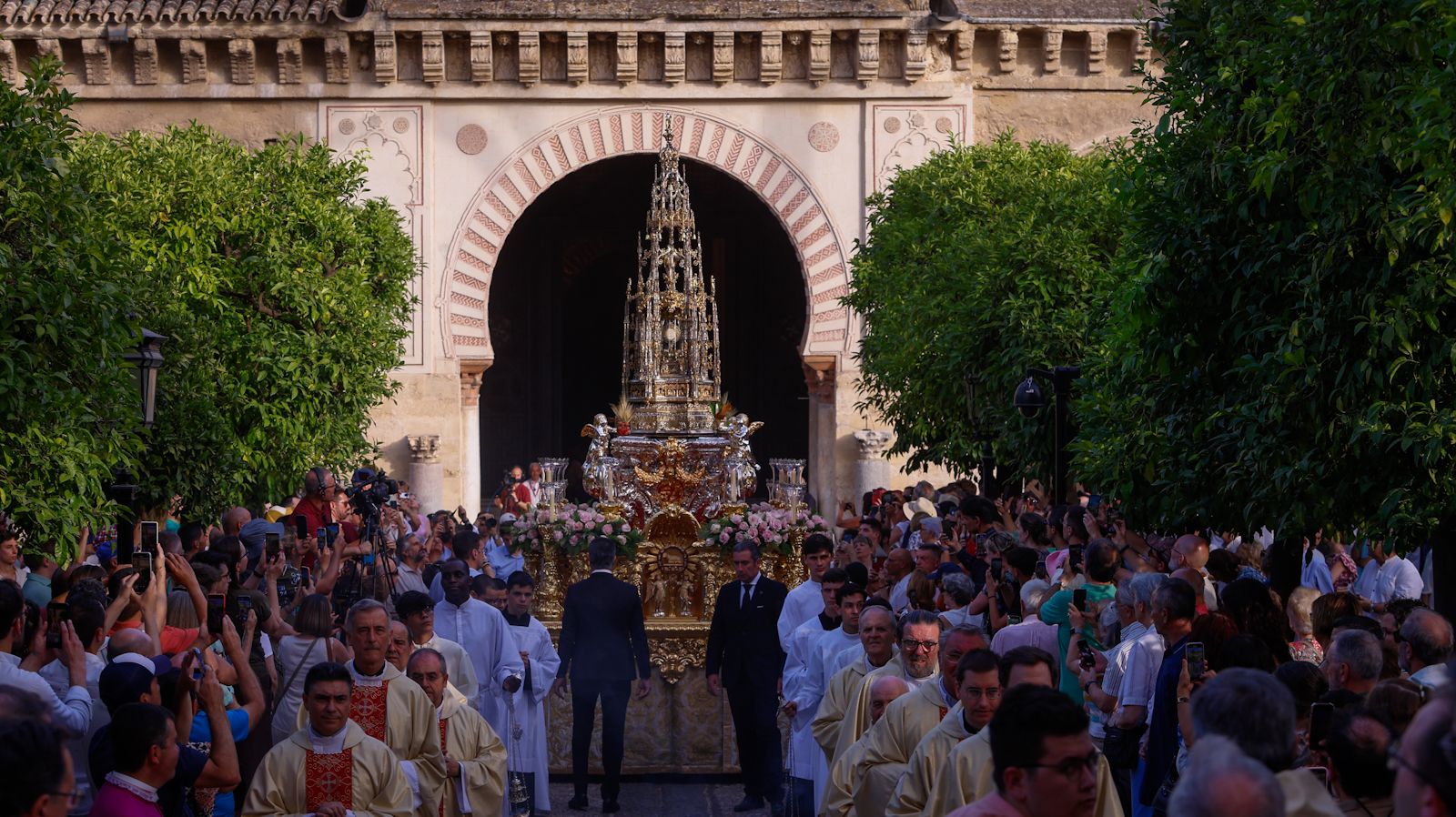 Tarde de Corpus en las calles