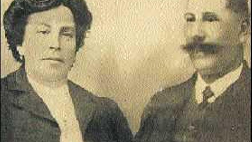 El matrimonio compuesto por Josefa Díaz Quirós y Bernardo Uría.