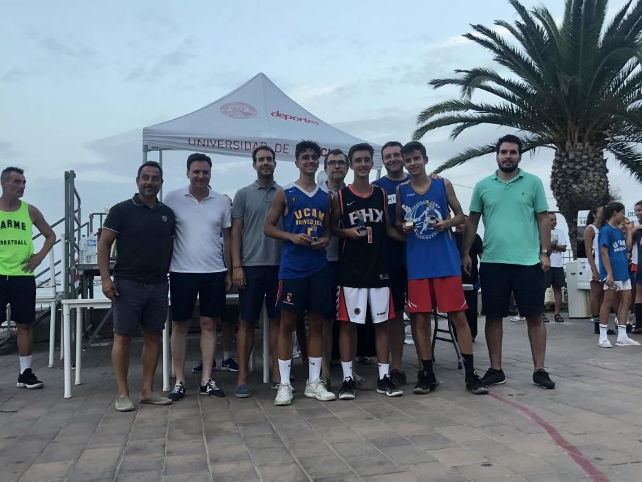 Entrega de premios del campeonato 3x3 La Ribera