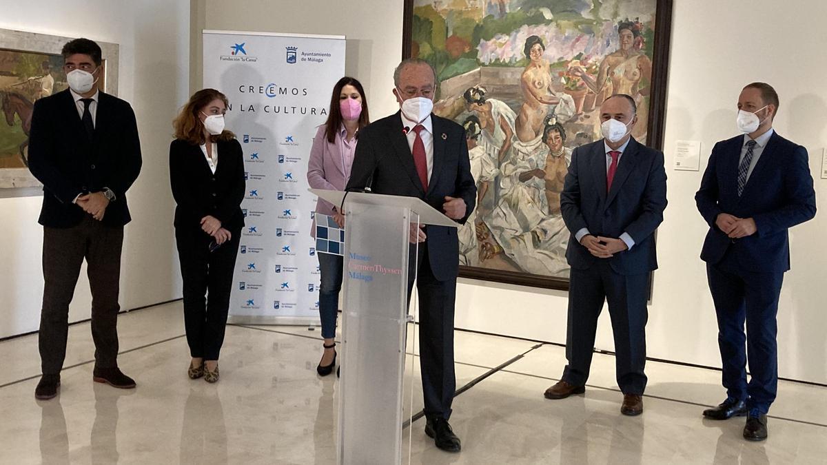 Francisco de la Torre interviniendo en la rueda de prensa de este viernes.