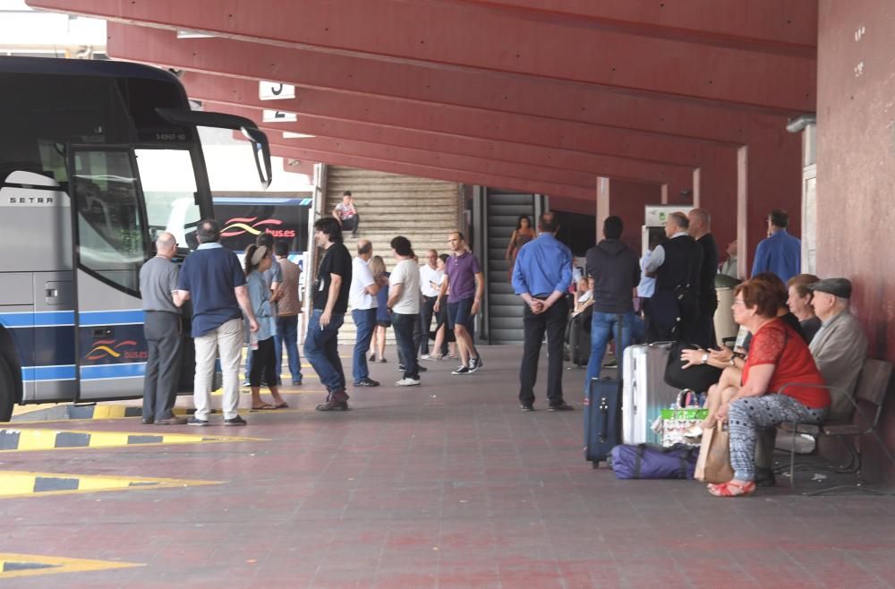 Paro masivo del transporte en A Coruña y Galicia