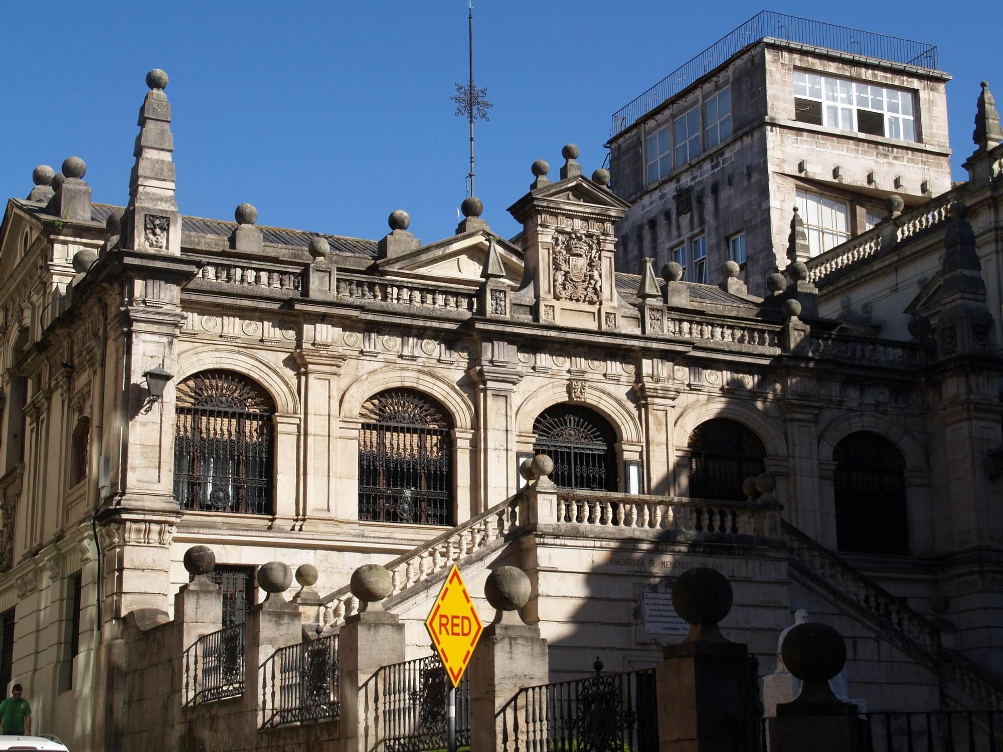 Edificio de la biblioteca y casa-museo de Menéndez Pelayo