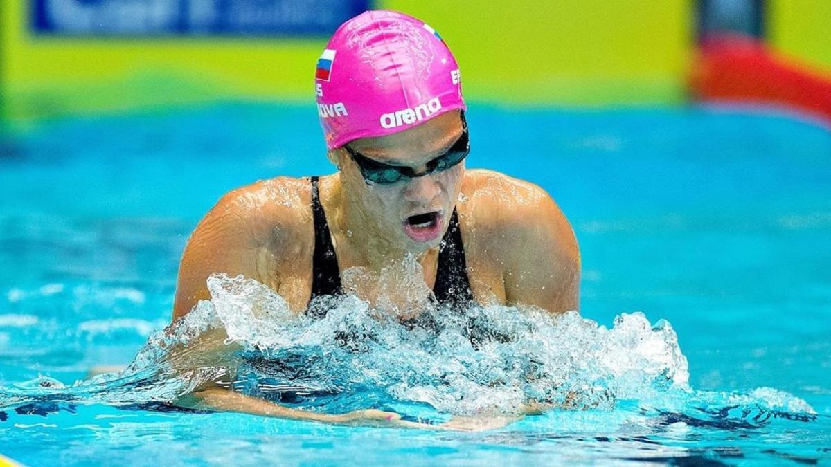 Yulia Efimova, durante una competición