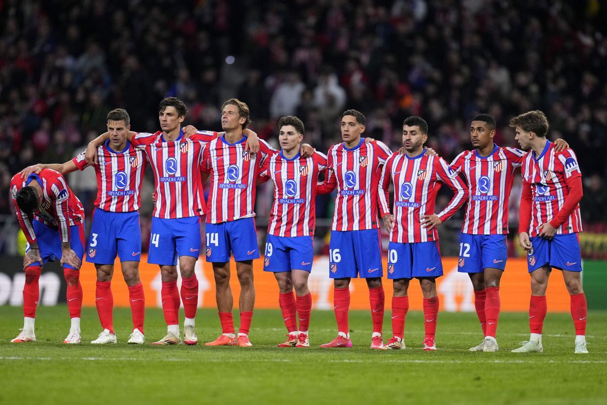 La plantilla del Atlético acabó hundida tras la fatídica tanda de penaltis