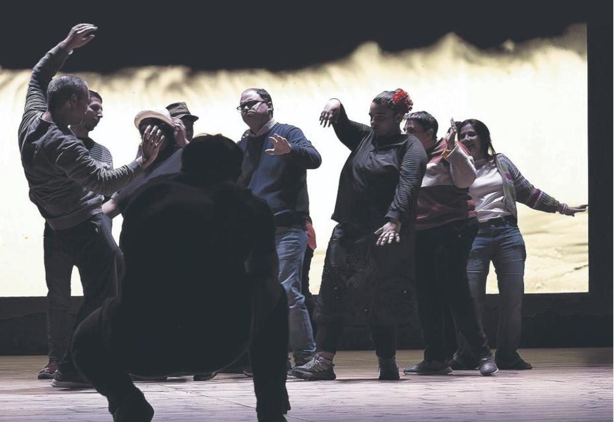 Teatre i coreografia per a una obra que trenca barreres