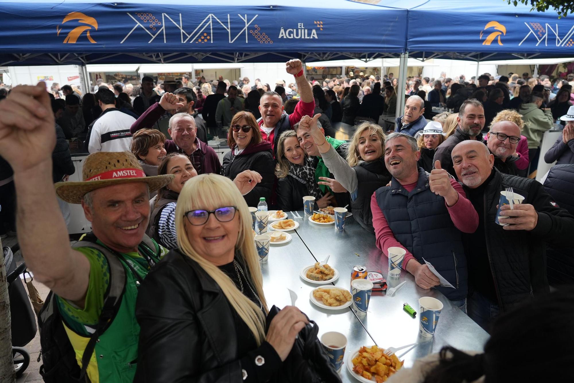 Un clásico de Magdalena: Ambientazo en el Mesón de la Tapa y la Cerveza desde el primer día en Castelló