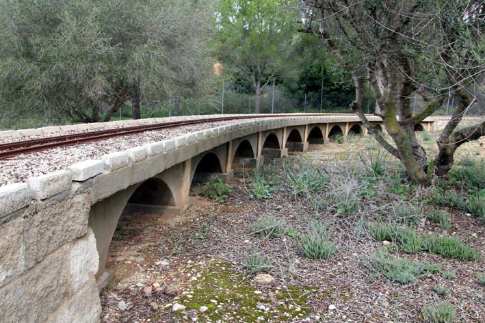 Blick in den künftigen Eisenbahn-Park von Mallorca