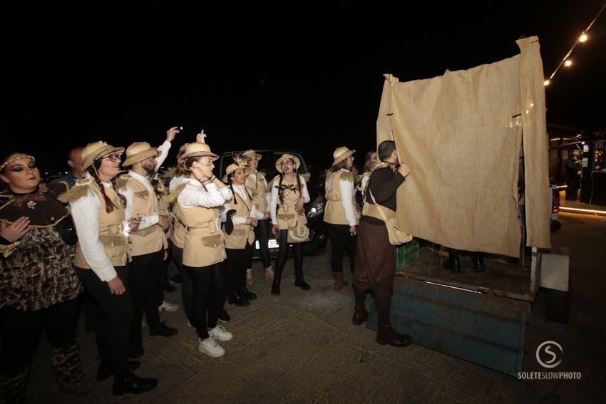 Suelta de la Mussona en el Carnaval de Águilas