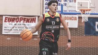 El Peñarroya se complica sus opciones de ascenso con una derrota contra el Aljaraque