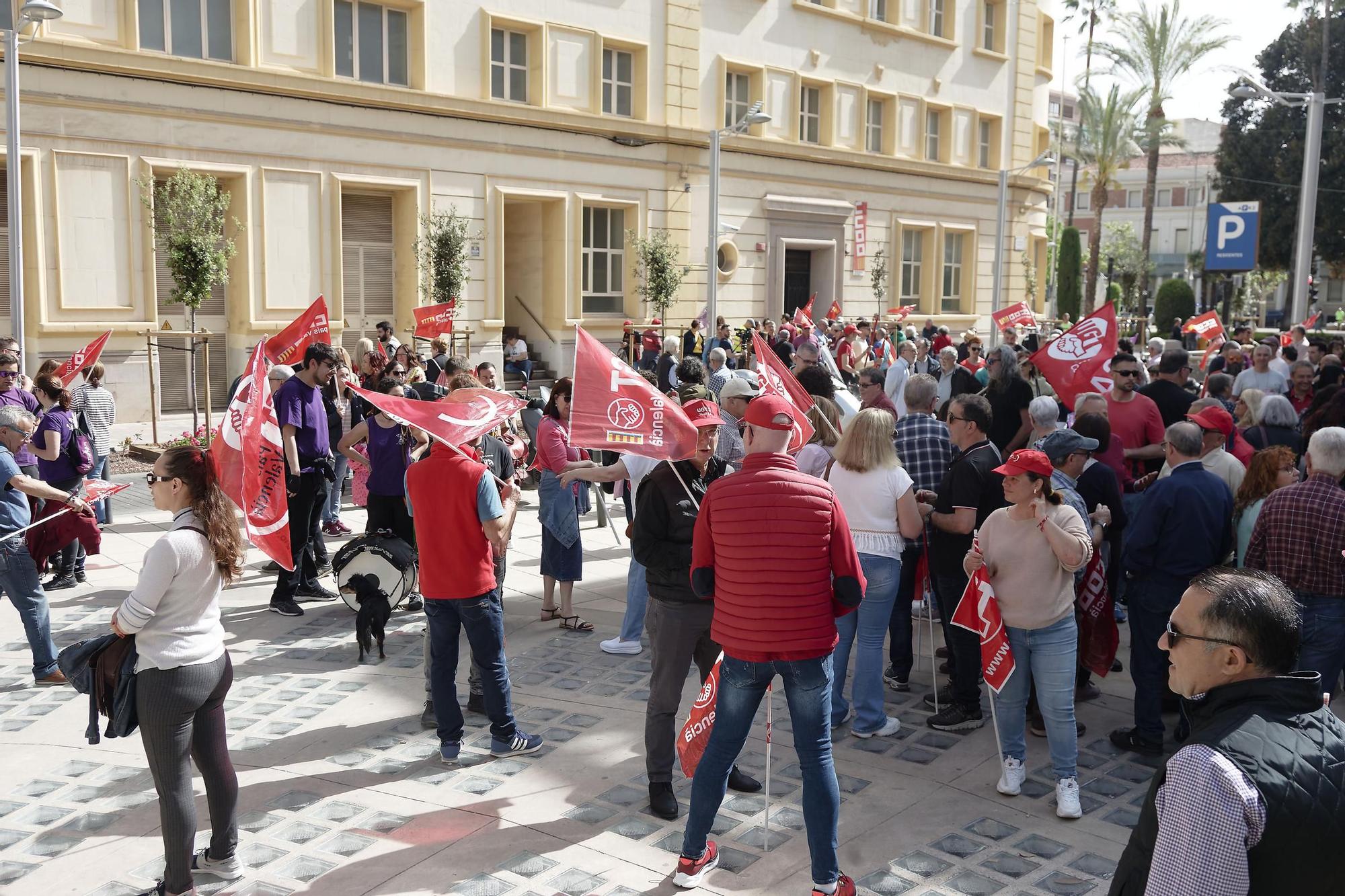Galería de imágenes: Castelló reivindica los derechos de los trabajadores