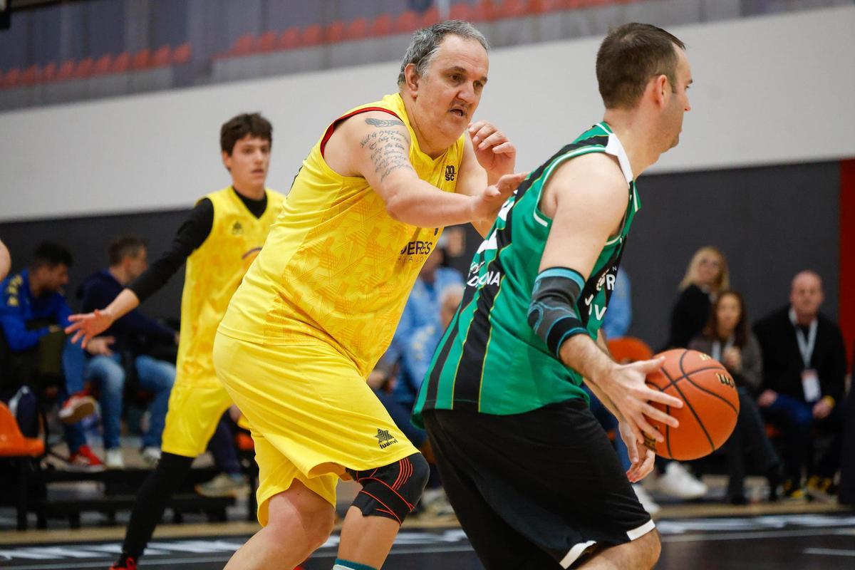 Éxito del Aderes Burjassot, equipo que representa al Valencia Basket en la Copa Campeones