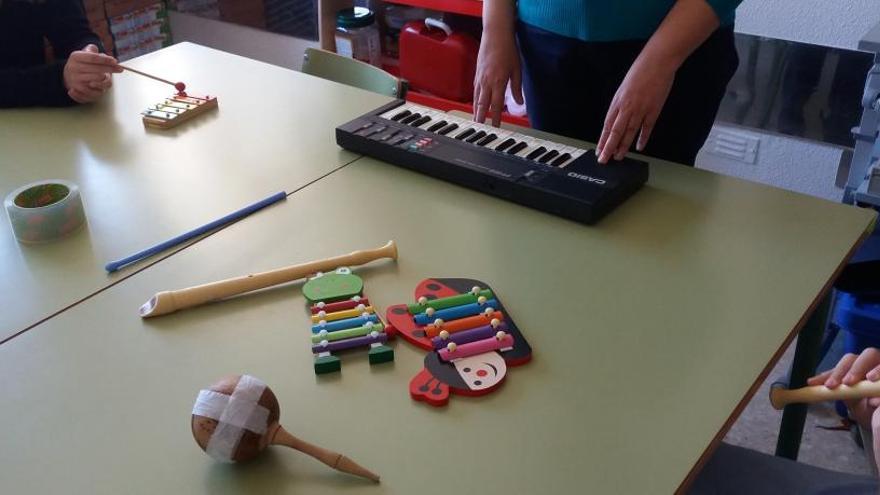 Música para mejorar el tratamiento de los niños del Hospital de Elda