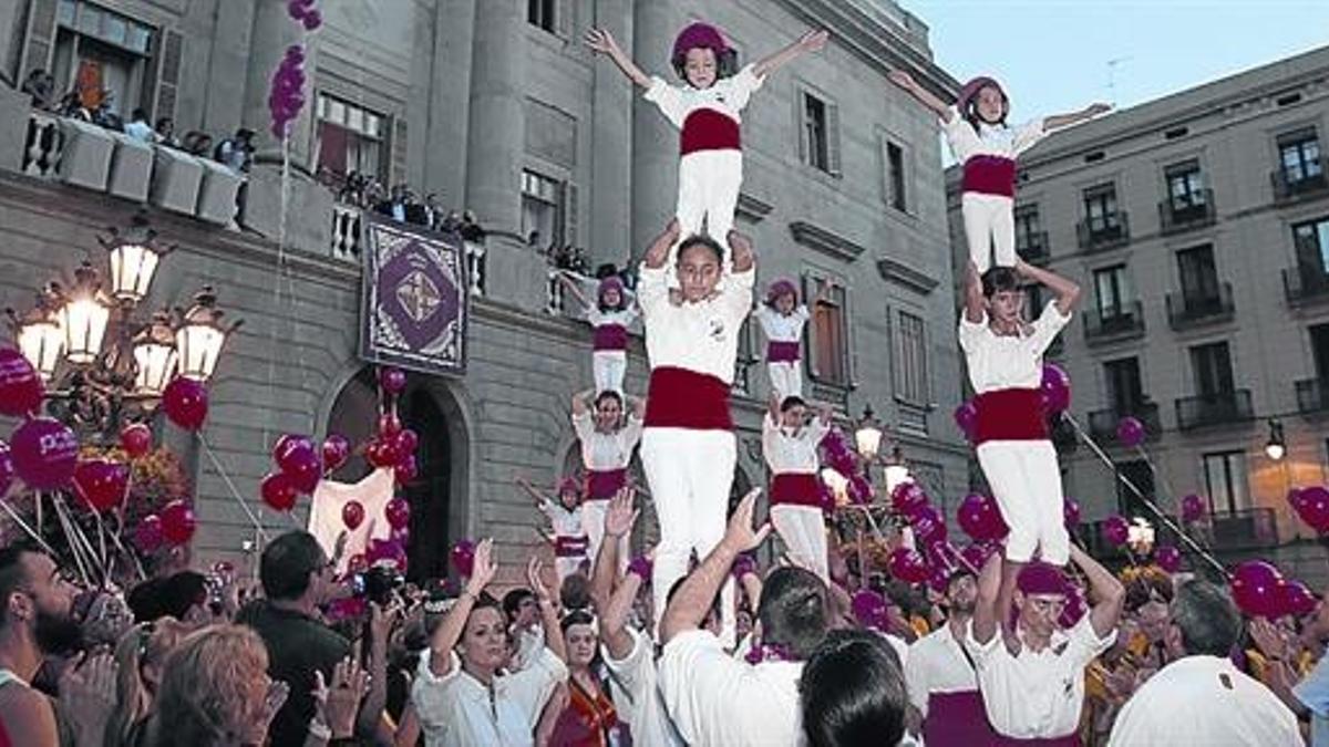 Exhibición de la 'colla' Falcons de Barcelona.