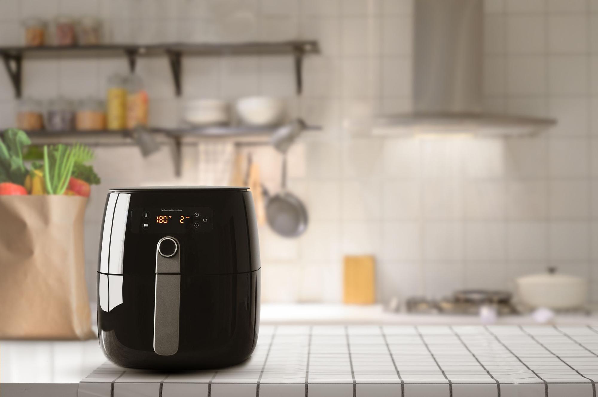 Esta versátil airfryer de Cecotec ahora puede ser tuya ¡con un descuentazo  de 70 euros! - Telecinco