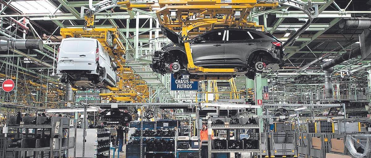 Interior de la fábrica de Ford en Almussafes (València)