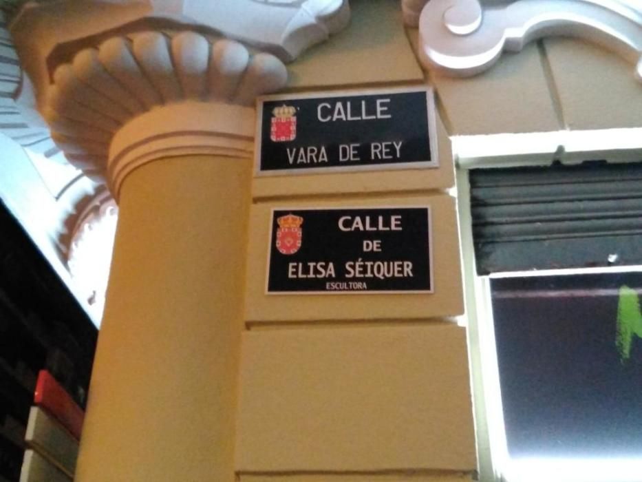 Cambian el nombre de las calles de Santa Eulalia para homenajear a las mujeres