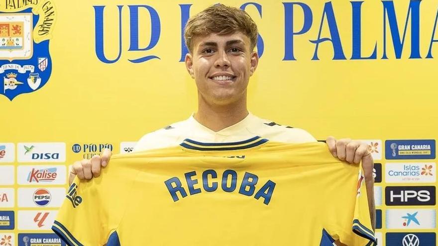 El hijo de Recoba apunta a titular, el lunes, en El Arcángel