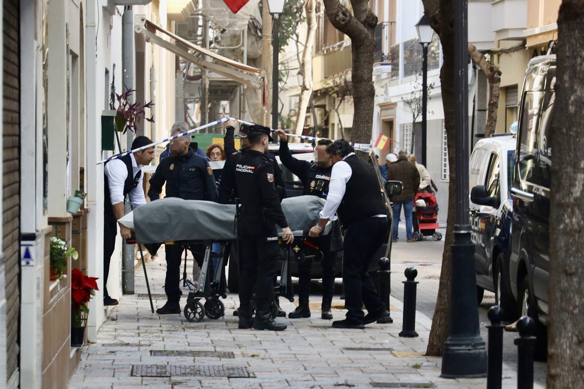 Levantamiento del cadáver.