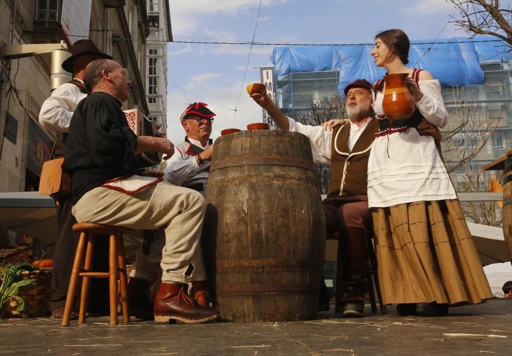 La representación de la expulsión de las tropas invasoras francesas congrega en el casco histórico a miles de personas para disfrutar del broche de oro a un fin de semana de fiesta.