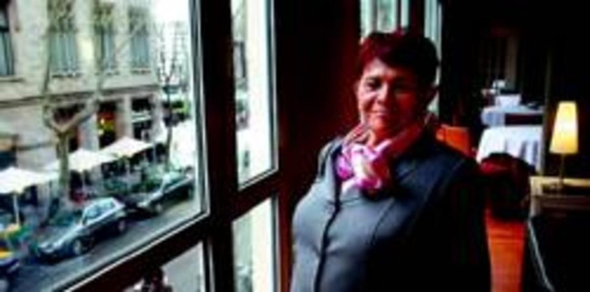 Amina Bargach: "Los inmigrantes son invisibles como personas; nadie piensa en sus sueños"_MEDIA_1