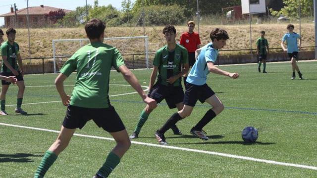 San Lorenzo y Sporting, antes del partido. | V. G.