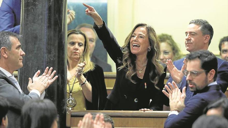 Investidura guerrera y crispada