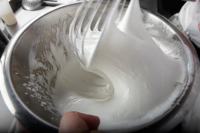 Preparación de tarta de nueces