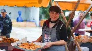 Repostería de Ibiza: «Para alguien con apellidos ibicencos es un pecado no saber hacer ‘orelletes’»