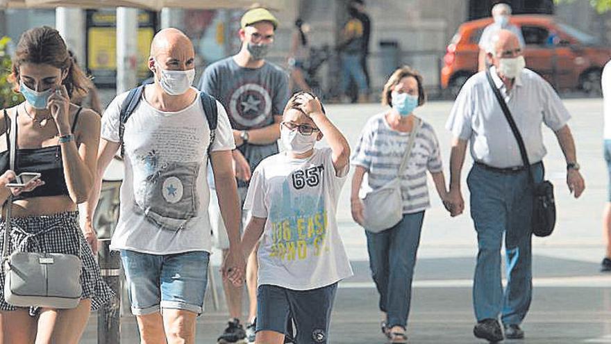 L&#039;ús de les mascaretes ajuda a prevenir els símptomes