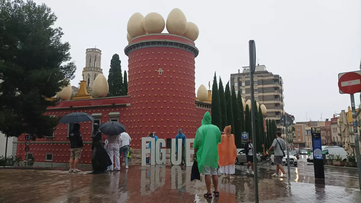 Alerta per fortes pluges a l'Alt Empordà