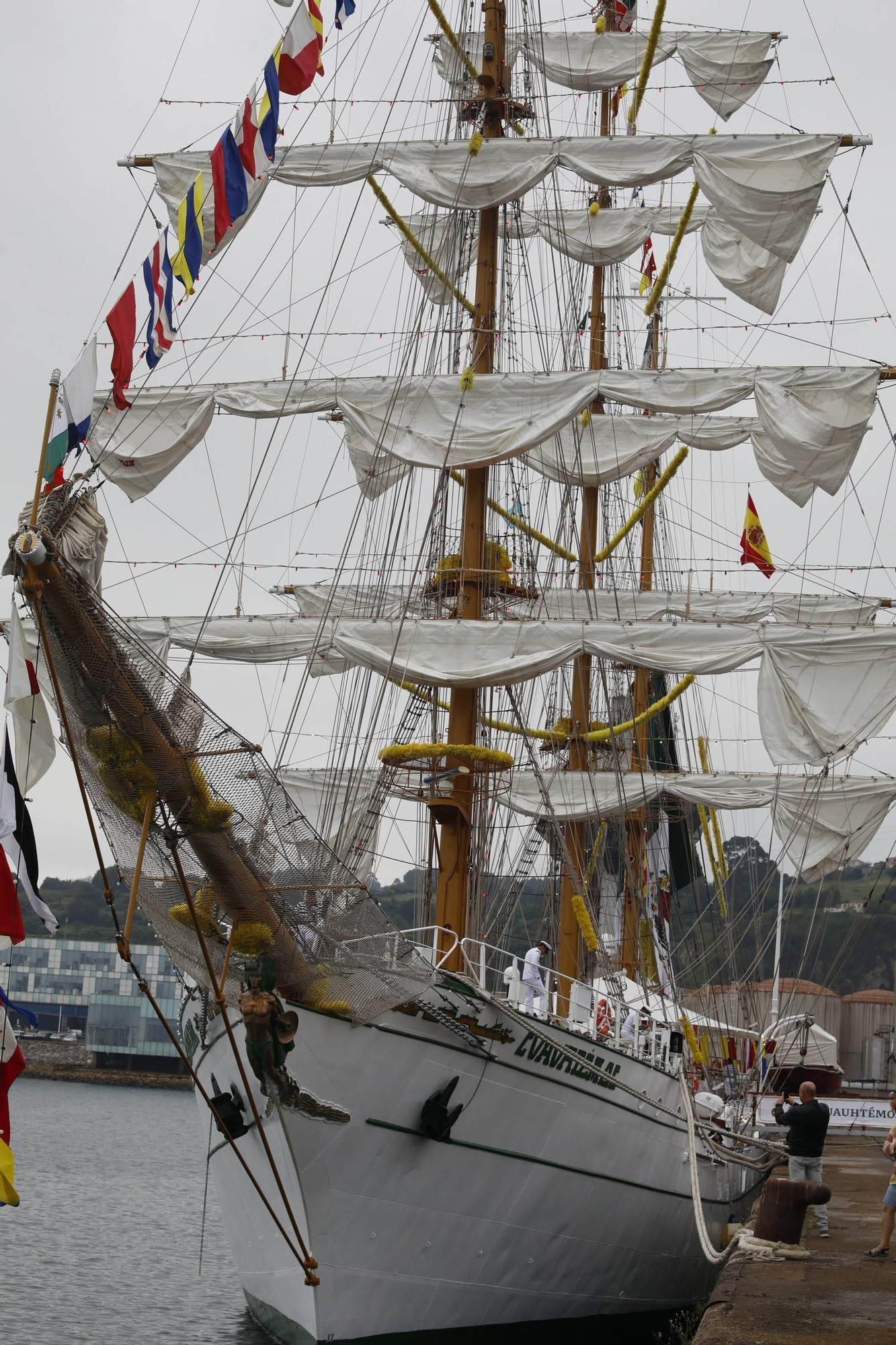 En imágenes: Así es el «Cuauhtémoc», el imponente barco de México que acaba de llegar a Gijón