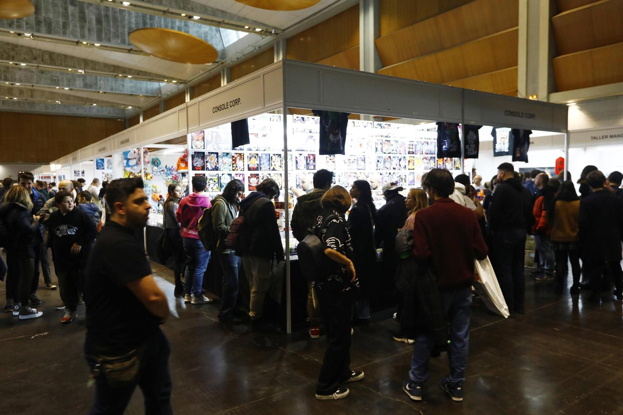 Gran ambiente en el Salón del Cómic de Zaragoza