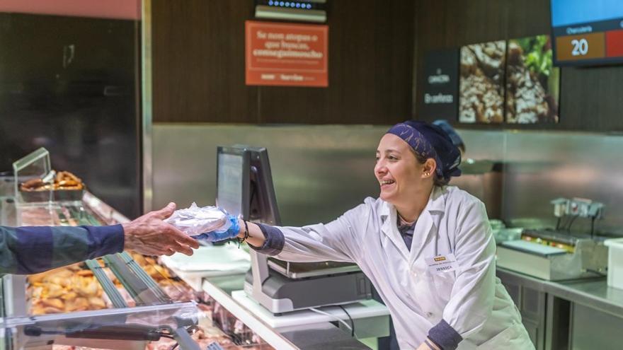 Gadis busca a más de 1.000 empleados para la campaña de verano en Galicia y Castilla y León