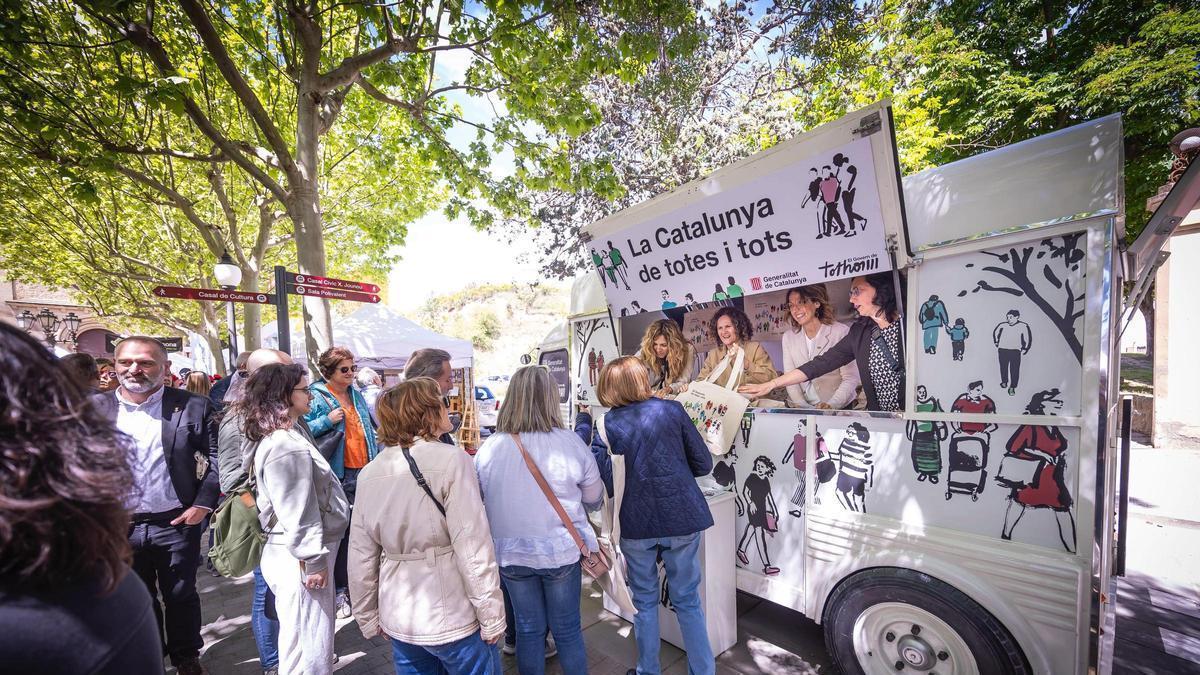 Tortolero, Hernández, Sunyer i Gisbert, a la info truck