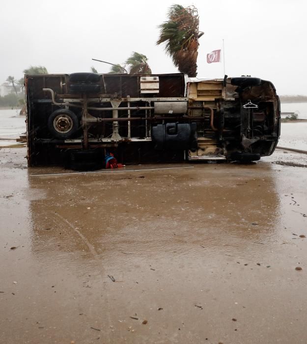 Efectos del tornado en Dénia