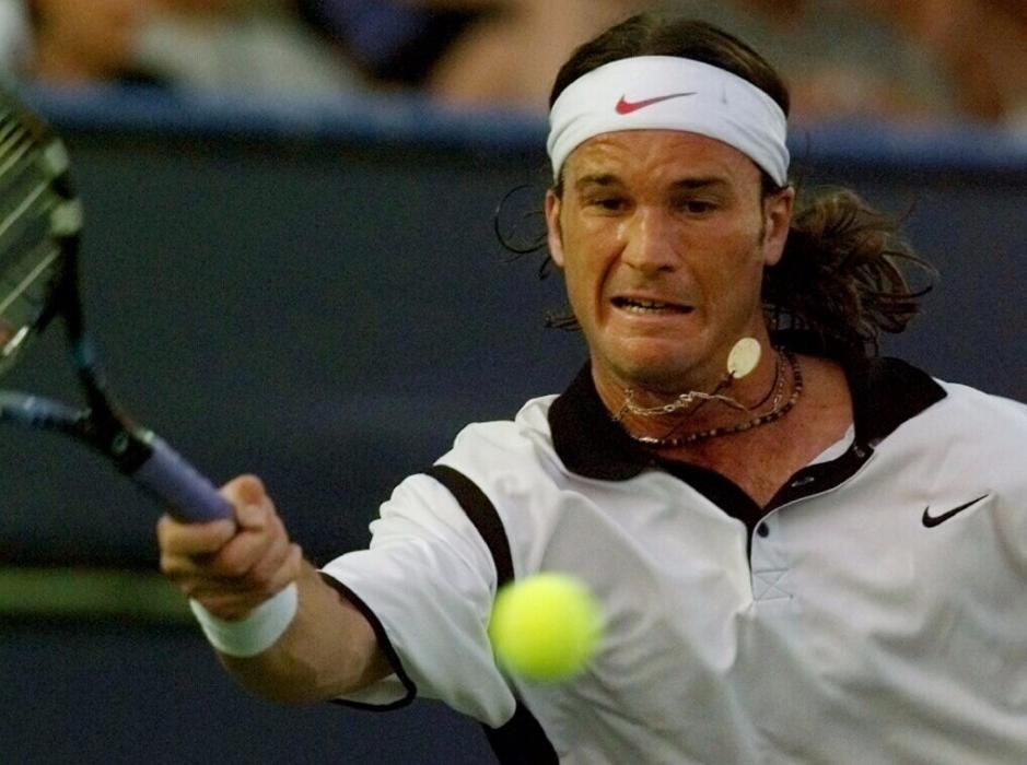 Carlos Moyá, en Indian Wells en 1999