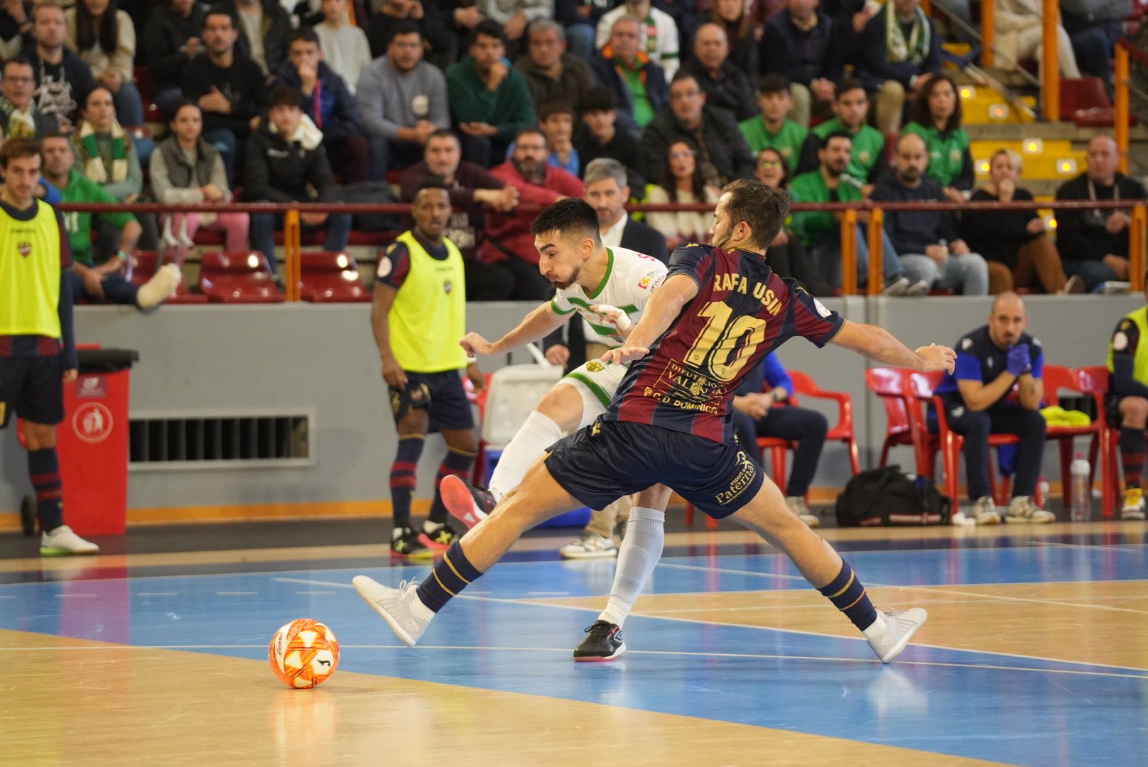 El Córdoba Futsal-Levante en imágenes