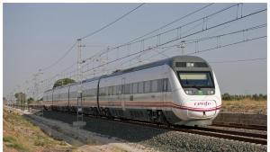 Archivo - Tren entre Madrid y Huelva.