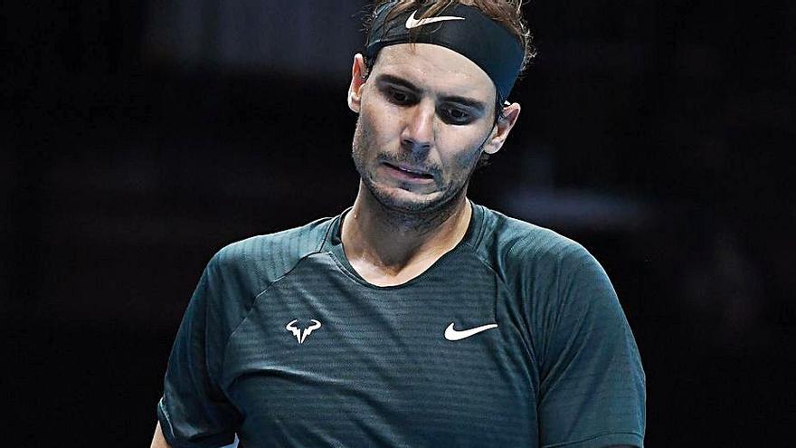 Nadal, con cara de circunstancias, en la semifinal de ayer. |