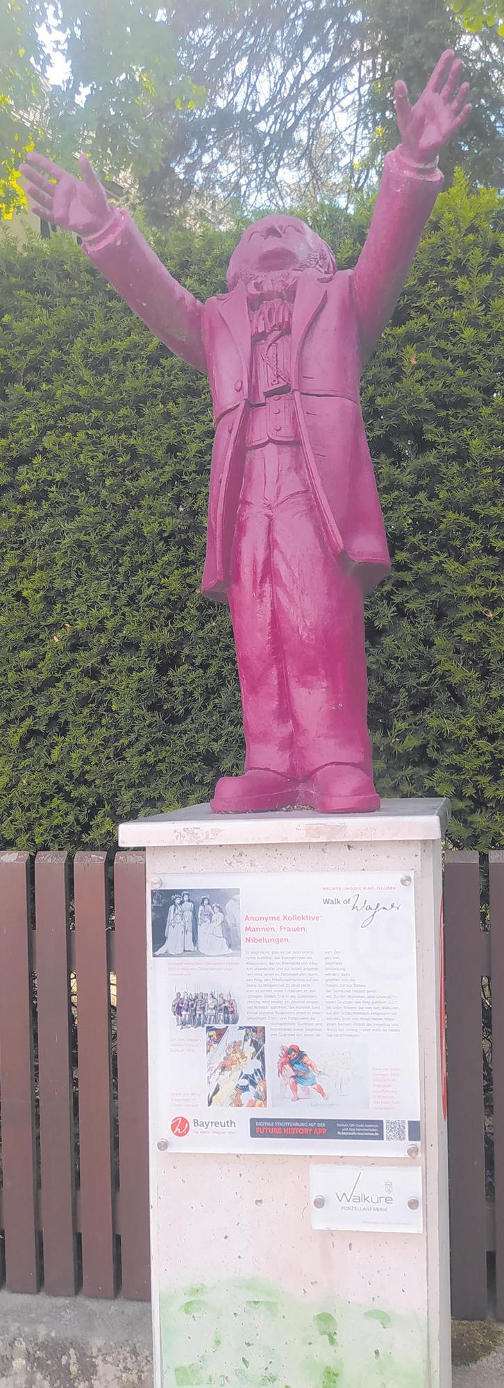 La estatua de Wagner en Bayreuth.