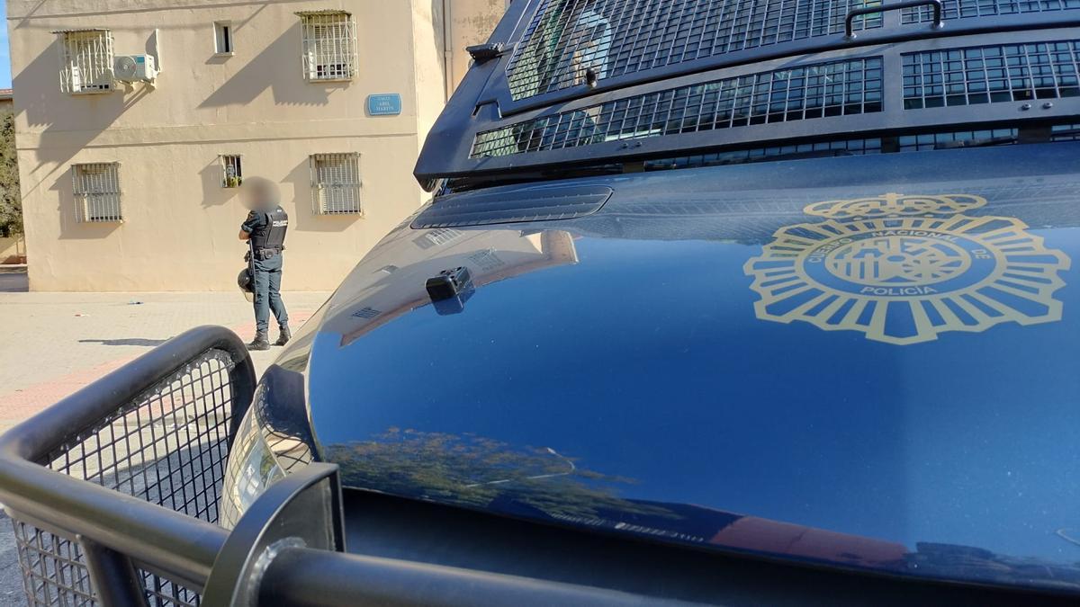 Policía Nacional en la operación Vulcano/Éolo en las Tres Mil Viviendas