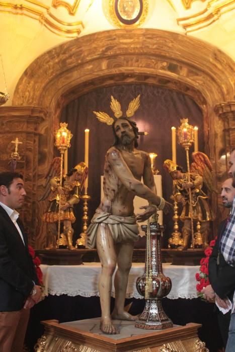 Besapié magno organizado por las cofradías de Málaga.