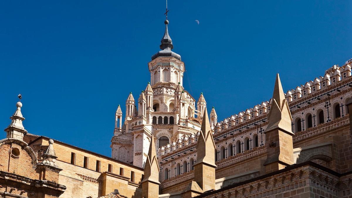 Los únicos personajes mitológicos desnudos de Europa están en una catedral española